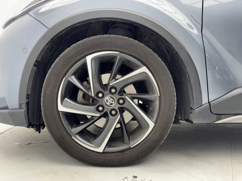 Toyota C-HR 2.0 180H Dynamic