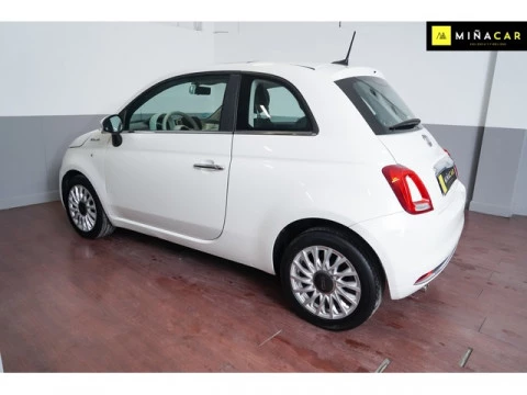 Fiat 500 1.0 Hybrid Dolcevita 51 kW (70 CV)