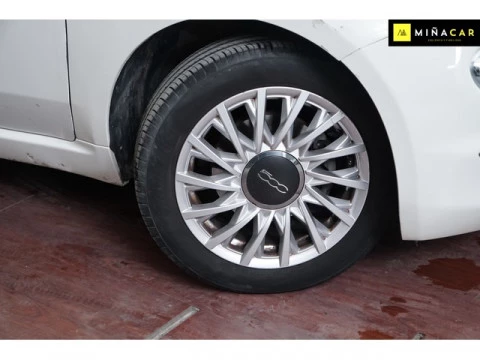 Fiat 500 1.0 Hybrid Dolcevita 51 kW (70 CV)