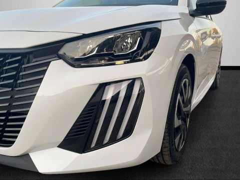 Peugeot 208 Active Puretech 100