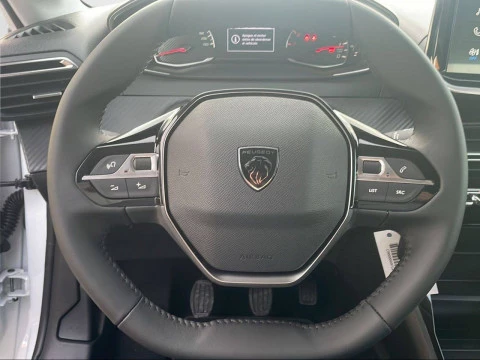 Peugeot 208 Active Puretech 100