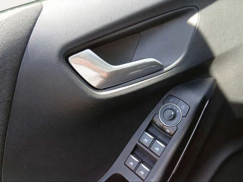 Ford Puma 1.0 EcoBoost MHEV Titanium Design Auto 92 kW (125 CV)