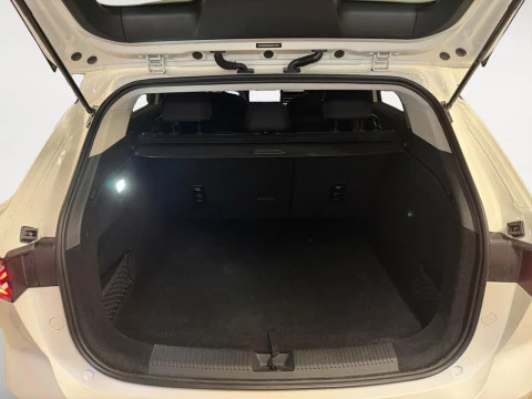 MG HS 1.5 Hybrid+ Luxury