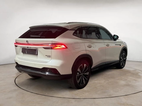 MG HS 1.5 Hybrid+ Luxury