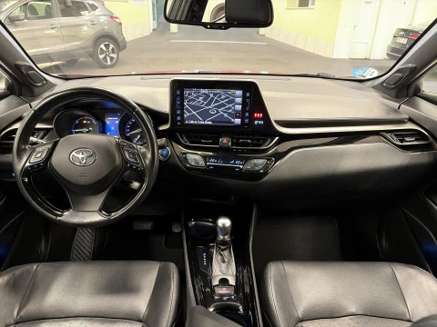 Toyota C-HR 1.8 125H Advance 90 kW (122 CV)