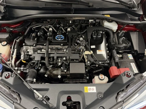 Toyota C-HR 1.8 125H Advance 90 kW (122 CV)