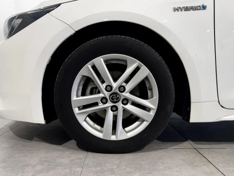 Toyota Corolla 1.8 125H E-CVT ACTIVE