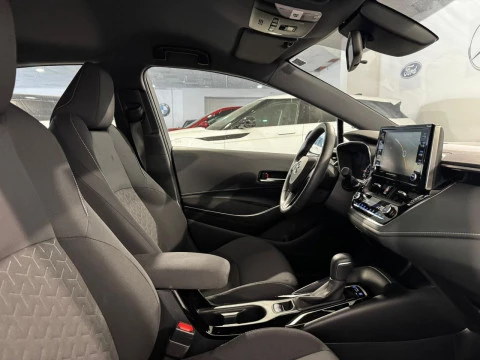 Toyota Corolla 1.8 125H E-CVT ACTIVE