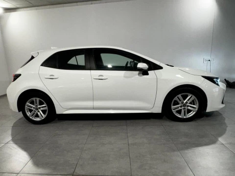 Toyota Corolla 1.8 125H E-CVT ACTIVE