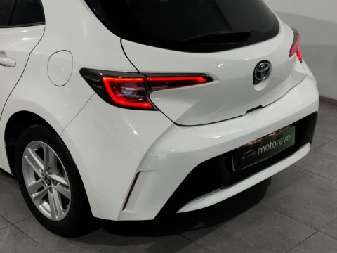 Toyota Corolla 1.8 125H E-CVT ACTIVE