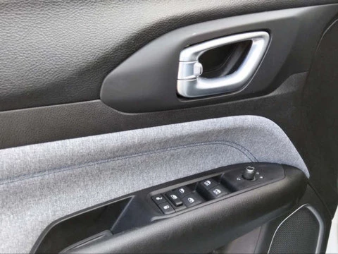 Jeep Compass 1.6 Multijet Longitude 4x2 96 kW (130 CV)