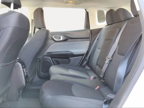 Jeep Compass 1.6 Multijet Longitude 4x2 96 kW (130 CV)