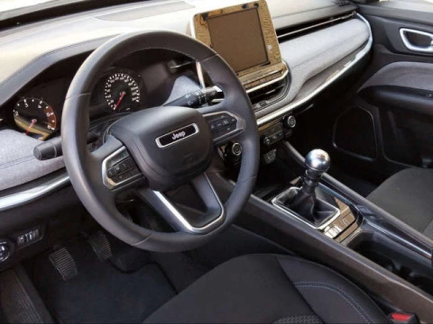 Jeep Compass 1.6 Multijet Longitude 4x2 96 kW (130 CV)