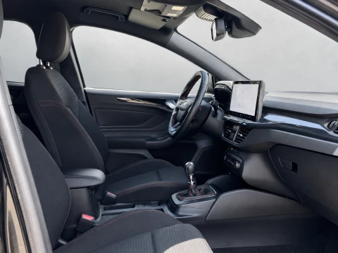 Ford Focus 1.0 Ecob. MHEV 92kW ST-Line Design SIP