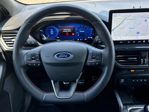Ford Focus 1.0 Ecob. MHEV 92kW ST-Line Design SIP
