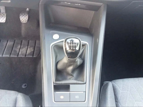 Volkswagen Golf Mas 1.5 TSI 85 kW (116 CV)