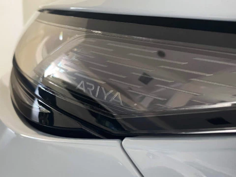 Nissan Ariya ARIYA 5p 63 kWh 4x2 Evolve