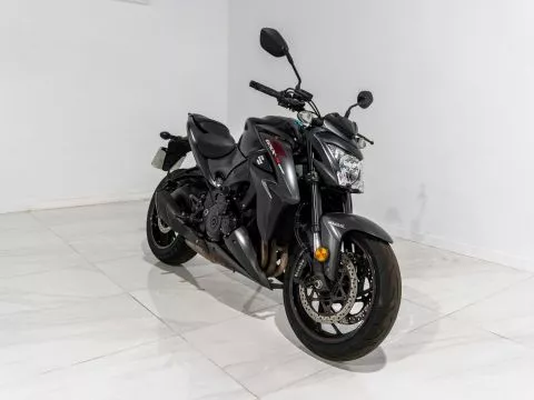 Suzuki GSX S1000 Suzuki GSX S1000