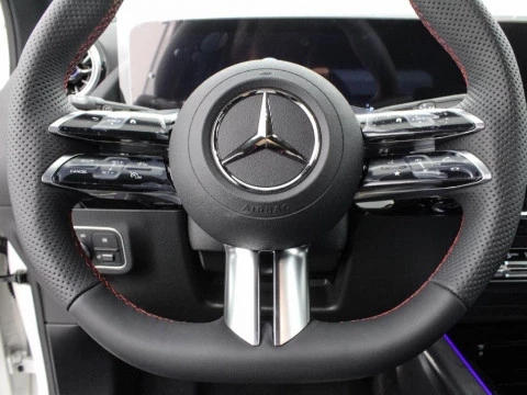 Mercedes-Benz Clase GLA 1.3 GLA 250 E DCT 218 5P