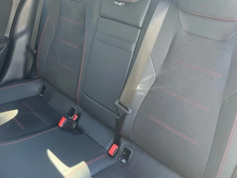 Mercedes-Benz Clase A  200 d Sedán