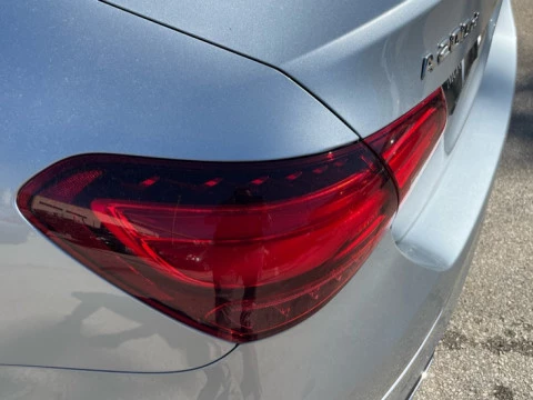 Mercedes-Benz Clase A  200 d Sedán