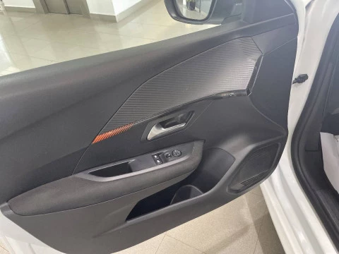 Peugeot 208 BlueHDi 73kW (100CV) Active