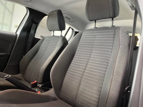 Peugeot 208 BlueHDi 73kW (100CV) Active