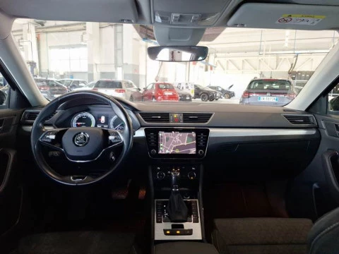 Skoda Superb Combi L&K 1.4 TSI iV P-HEV DSG