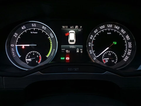 Skoda Superb Combi L&K 1.4 TSI iV P-HEV DSG