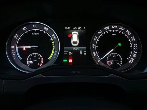 Skoda Superb Combi L&K 1.4 TSI iV P-HEV DSG