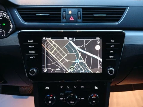 Skoda Superb Combi L&K 1.4 TSI iV P-HEV DSG