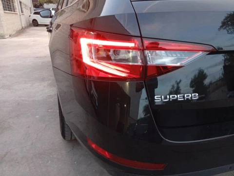 Skoda Superb Combi L&K 1.4 TSI iV P-HEV DSG