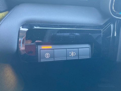 Renault R5 E-Tech R5 Iconic cinq autonomia confort 110 kW