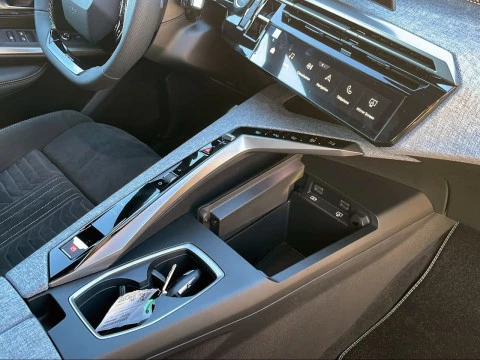 Peugeot 3008 Hybrid 1.2 107KW GT eDCS6