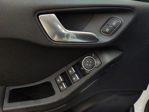 Ford Fiesta 1.1 PFI GLP 55kW (75CV) Trend 5p