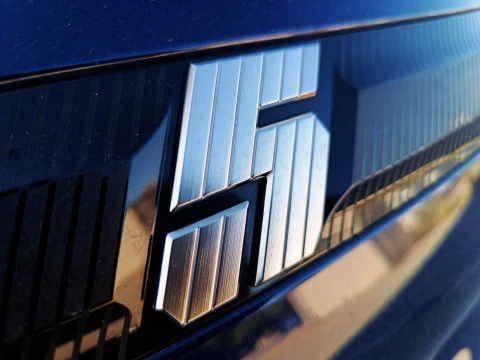 Renault 164 BEV 52KWH ICONIC CINQ AUTONOMIA CONFORT 5P