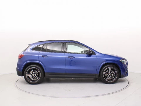 Mercedes-Benz GLA 200D