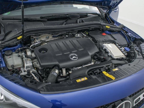 Mercedes-Benz GLA 200D