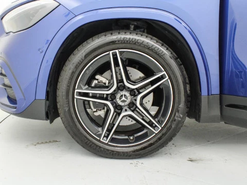 Mercedes-Benz GLA 200D