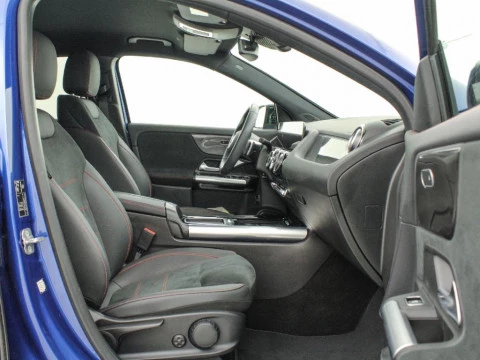 Mercedes-Benz GLA 200D