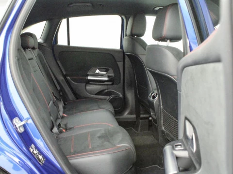 Mercedes-Benz GLA 200D