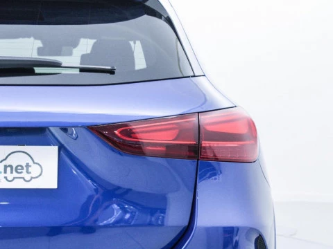 Mercedes-Benz GLA 200D