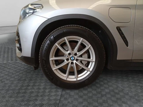 BMW X3 xDrive30e