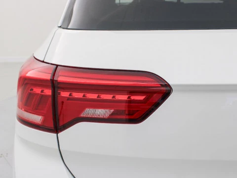 Volkswagen T-Roc 2.0 TDI 110KW DSG ADVANCE 150 5P