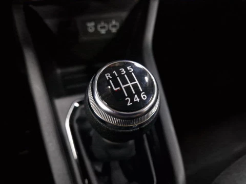 Renault Clio Equilibre TCe 67 kW (91CV)