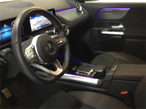 Mercedes-Benz EQA EQA 300 4MATIC