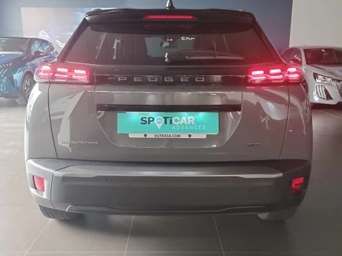 Peugeot e-2008 Eléctrico GT 156 (115kW)