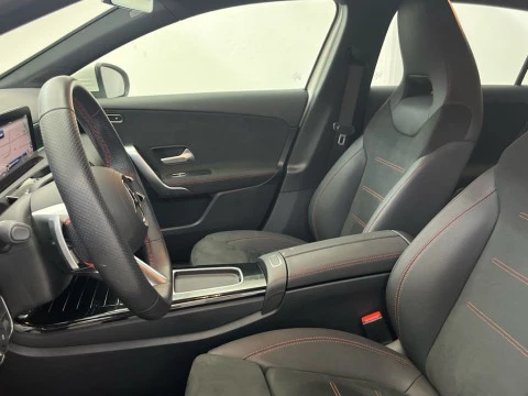 Mercedes-Benz Clase A 200 Compacto