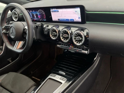 Mercedes-Benz Clase A 200 Compacto