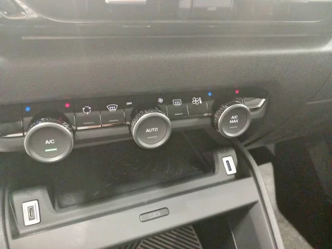 Citroën C4 X PureTech 130 S&S EAT8 Shine